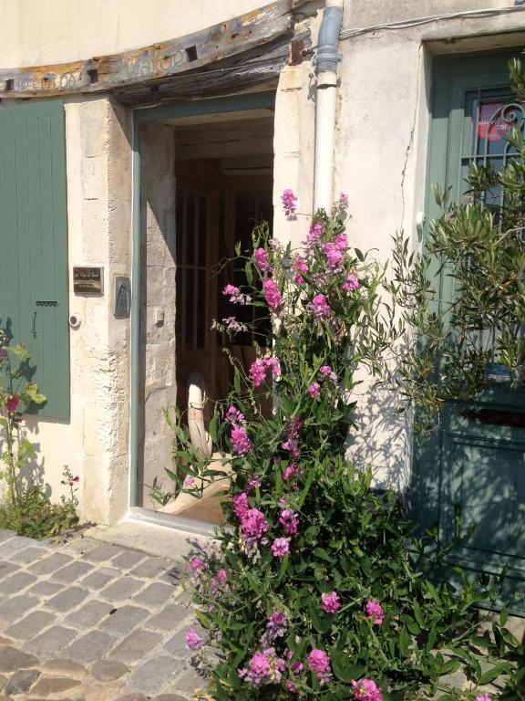 Bed and Breakfast Le Corps De Garde Saint-Martin-de-Ré Zewnętrze zdjęcie