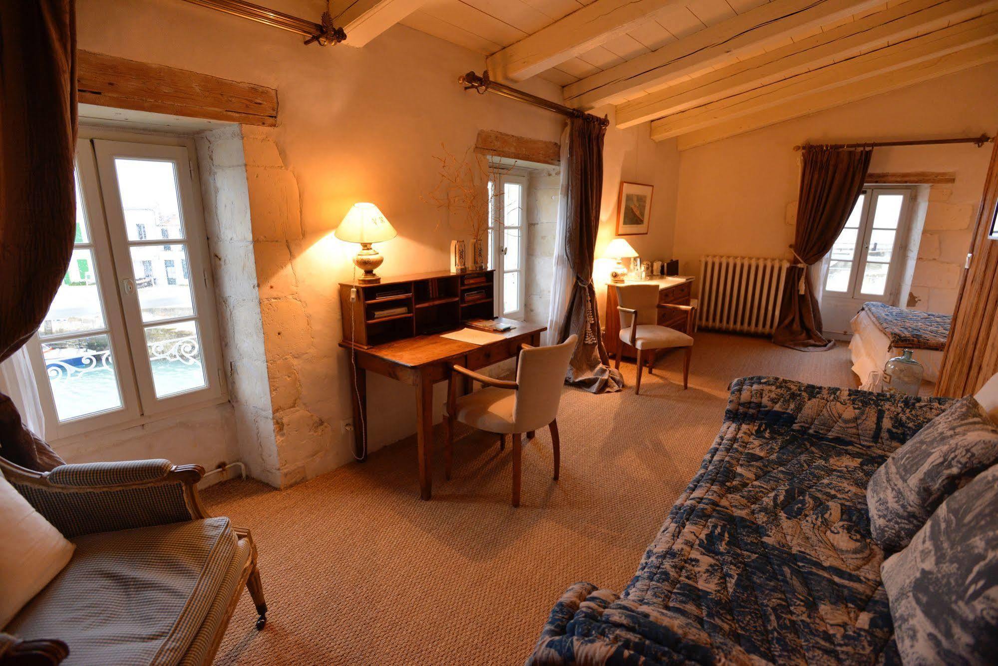 Bed and Breakfast Le Corps De Garde Saint-Martin-de-Ré Zewnętrze zdjęcie